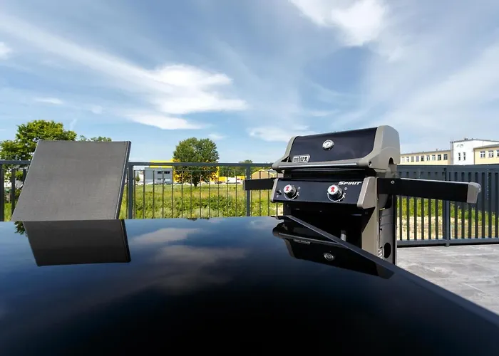 Monteurzimmer Pankow Mit Dachterrasse - Nur 10 Min. Von Der A10 - 3 Zimmer/ 7 Betten Penzion